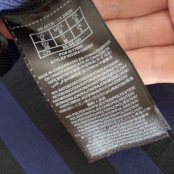 Guess Los Angeles dress - Picture 11 of 13